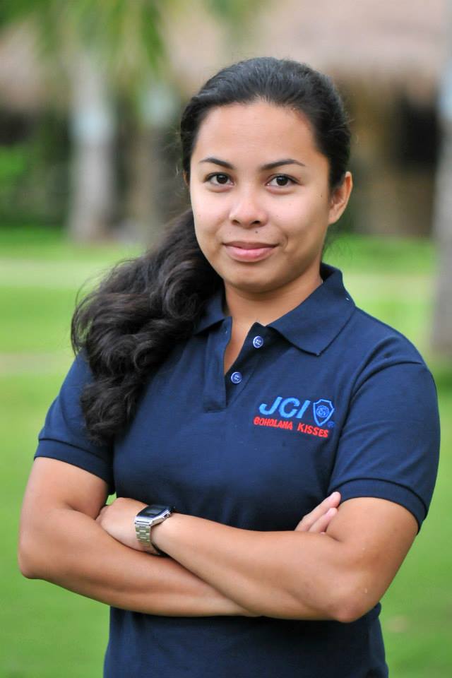 Arizza Nancy Jule Tirol, JCI Boholana Kisses president for 2012