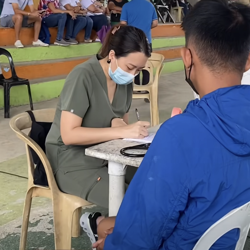 Maayung Panglawas community project by JCI Boholana Kisses